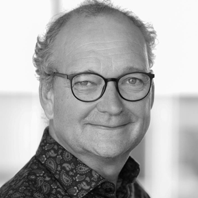 Dr. Bernd Büker